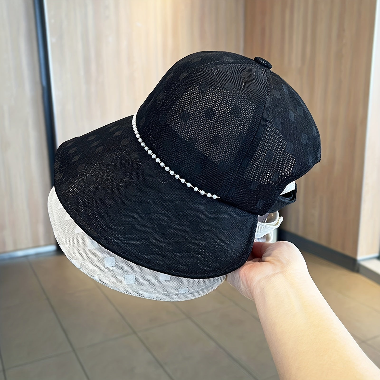 Plaid Mesh Sun Hat UV Protection Bucket Hat Faux Pearl Chain Decor