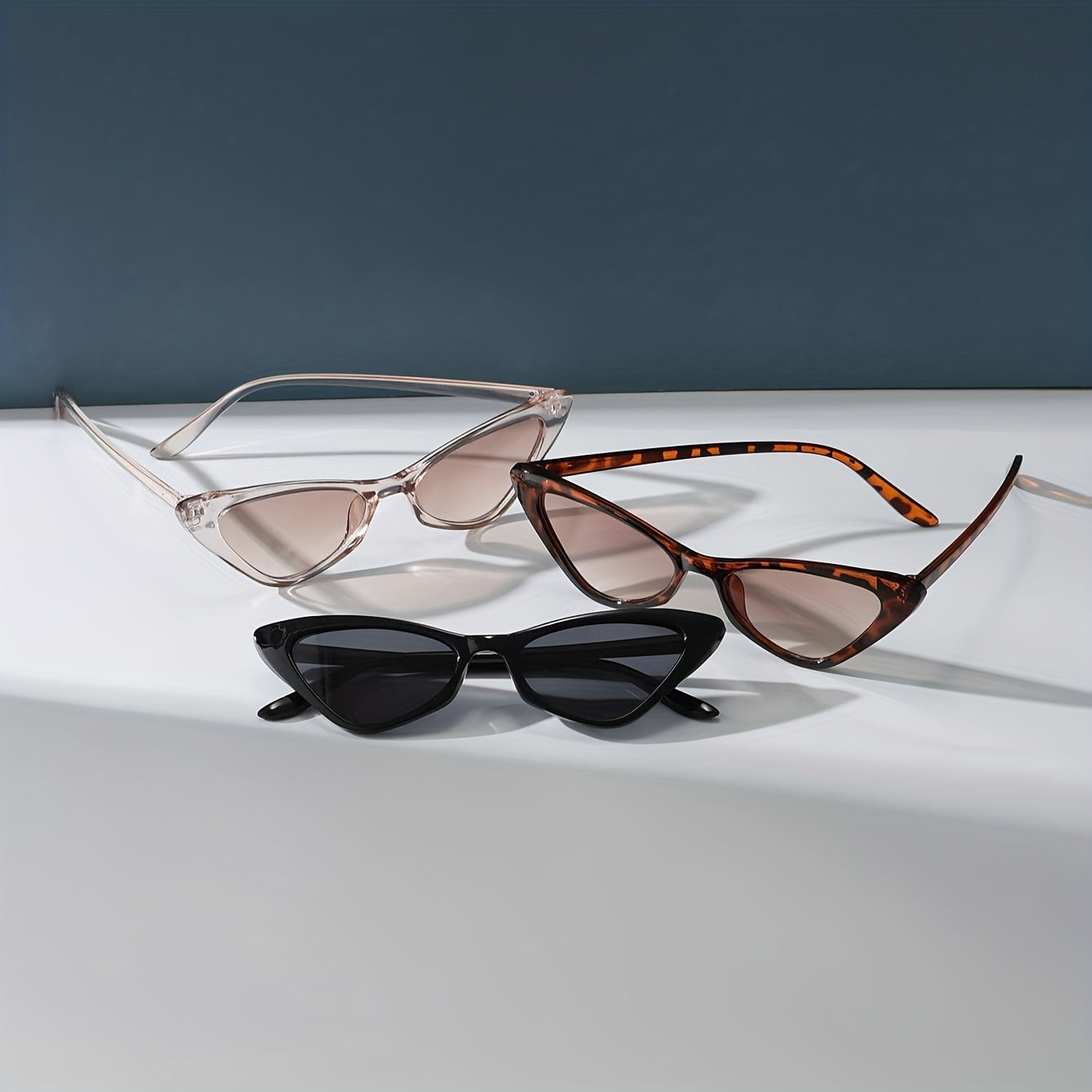 Y2K Cat Eye Sunglasses for Women Men UV400 Sun Shades Glasses