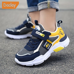Daclay Casual Low Top Boys Sneakers Breathable Lightweight Anti Slip