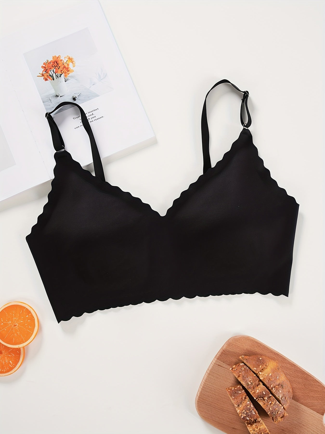 Plus Size Seamless Wave Trim Wireless Bra with Removable Pads