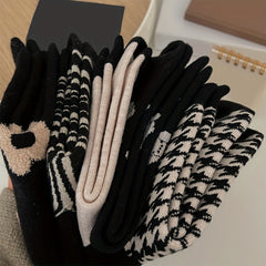 5 Pairs Bear & Floral Print Mid Tube Socks Women's Stockings
