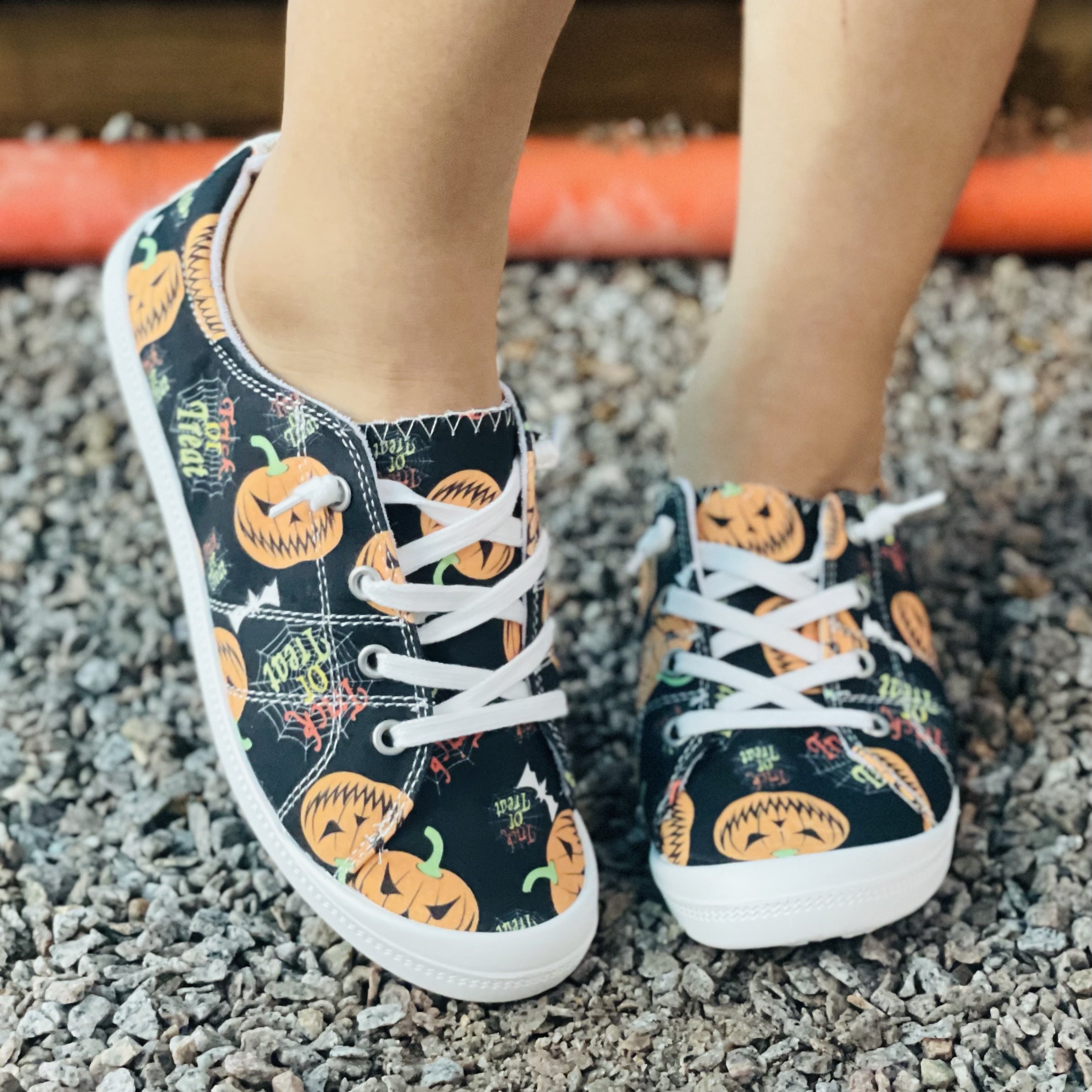 Women's Pumpkin Printed Flat Canvas Shoes Lightweight Halloween Comfy Shoes