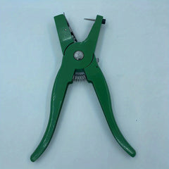Livestock Ear Tag Pliers for Cattle Pig Goat Sheep Lamb Green
