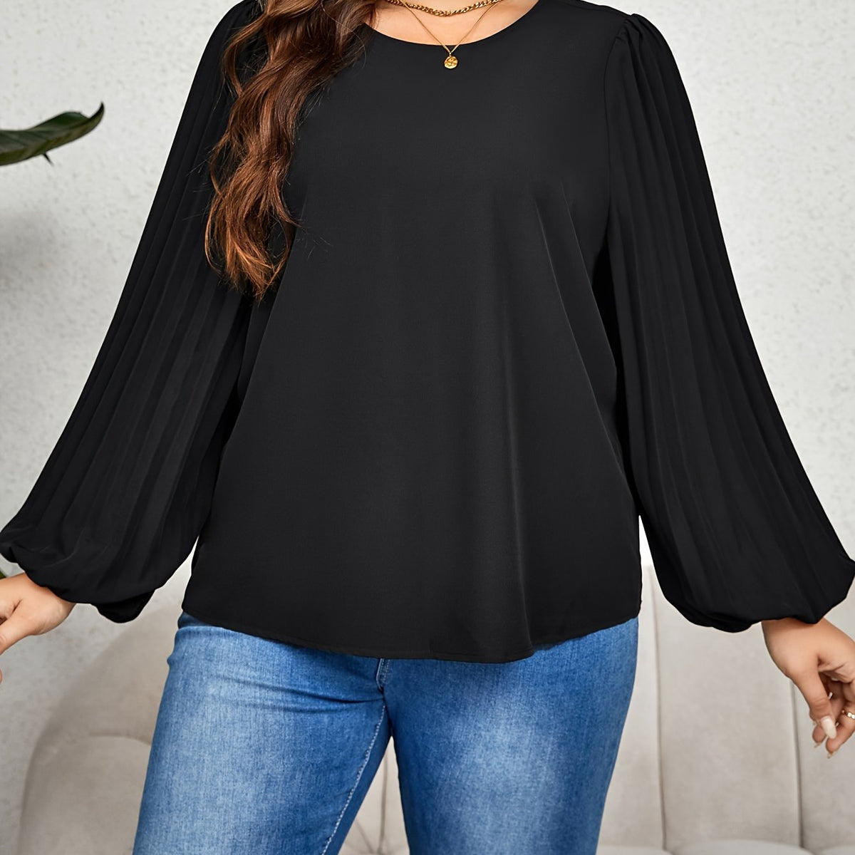 Solid Lantern Sleeve Round Neck Blouse