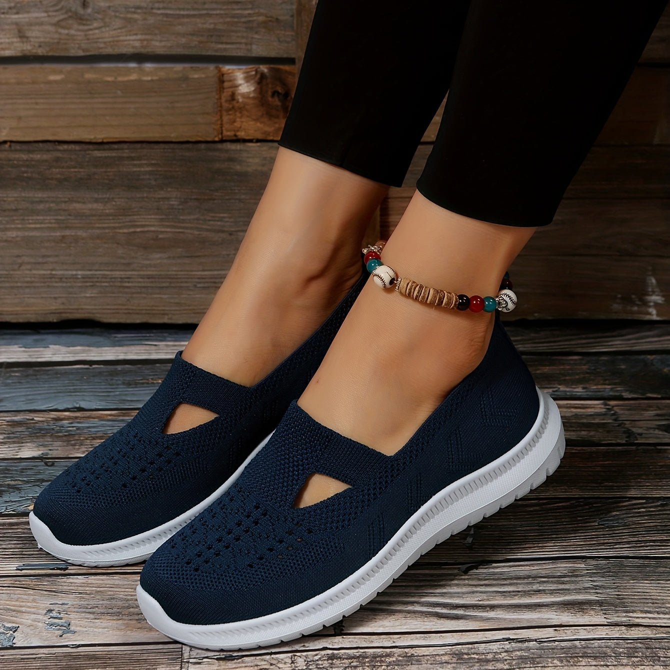 Women's Lightweight Slip On Knit Sneakers