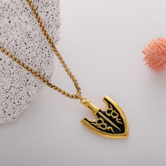 JOJO's Bizarre Adventure Stone Sea Worm Arrow Anime Necklace Golden Arrow