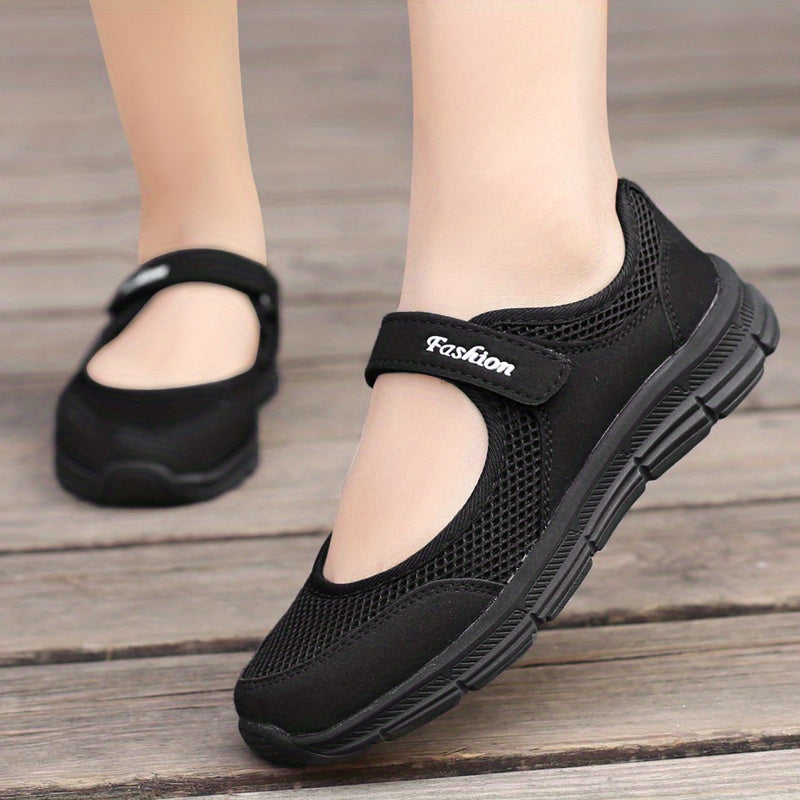 Women's Breathable Sports Dance Shoes Soft Comfortable Performance Shoes