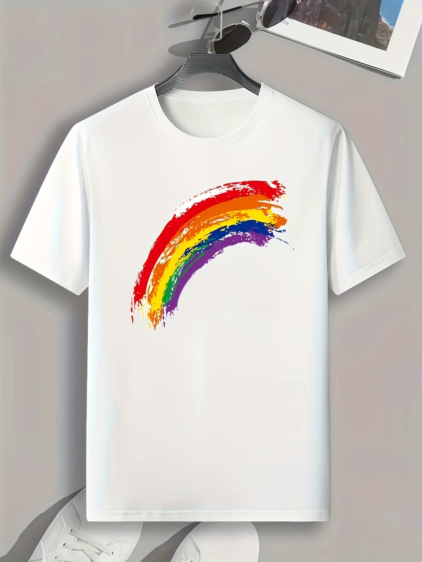 Rainbow Pattern Print Men's Comfy Sports T-shirt Graphic Tee