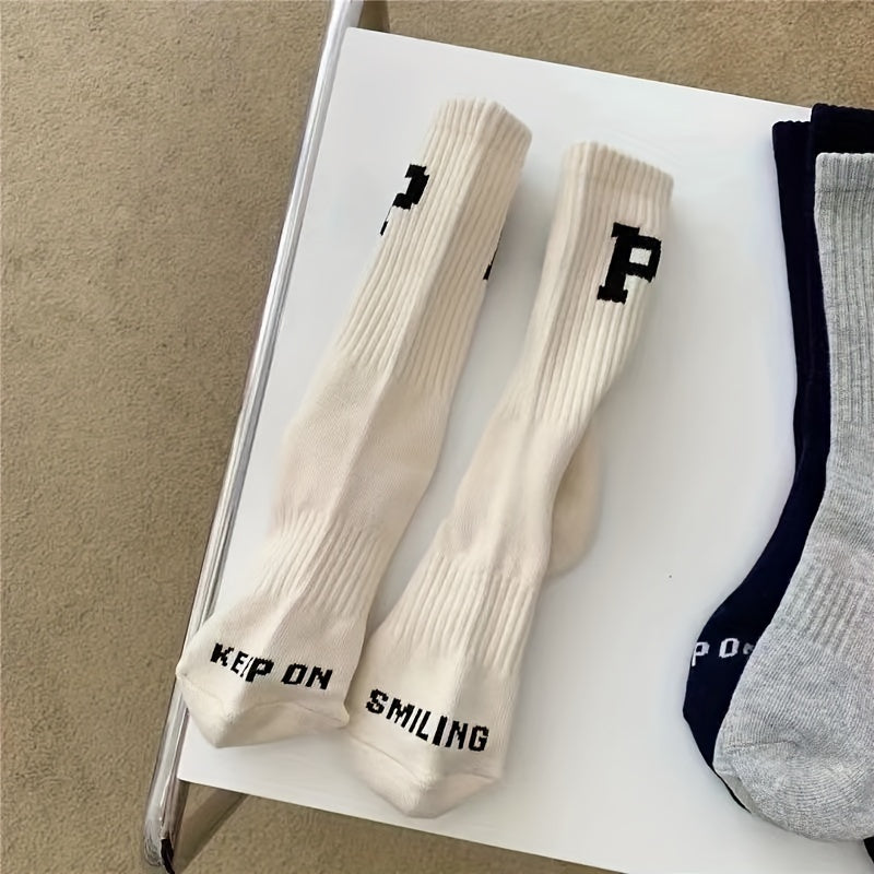 4 Pairs Letter Print Crew Sports Socks Women's Stockings & Hosiery