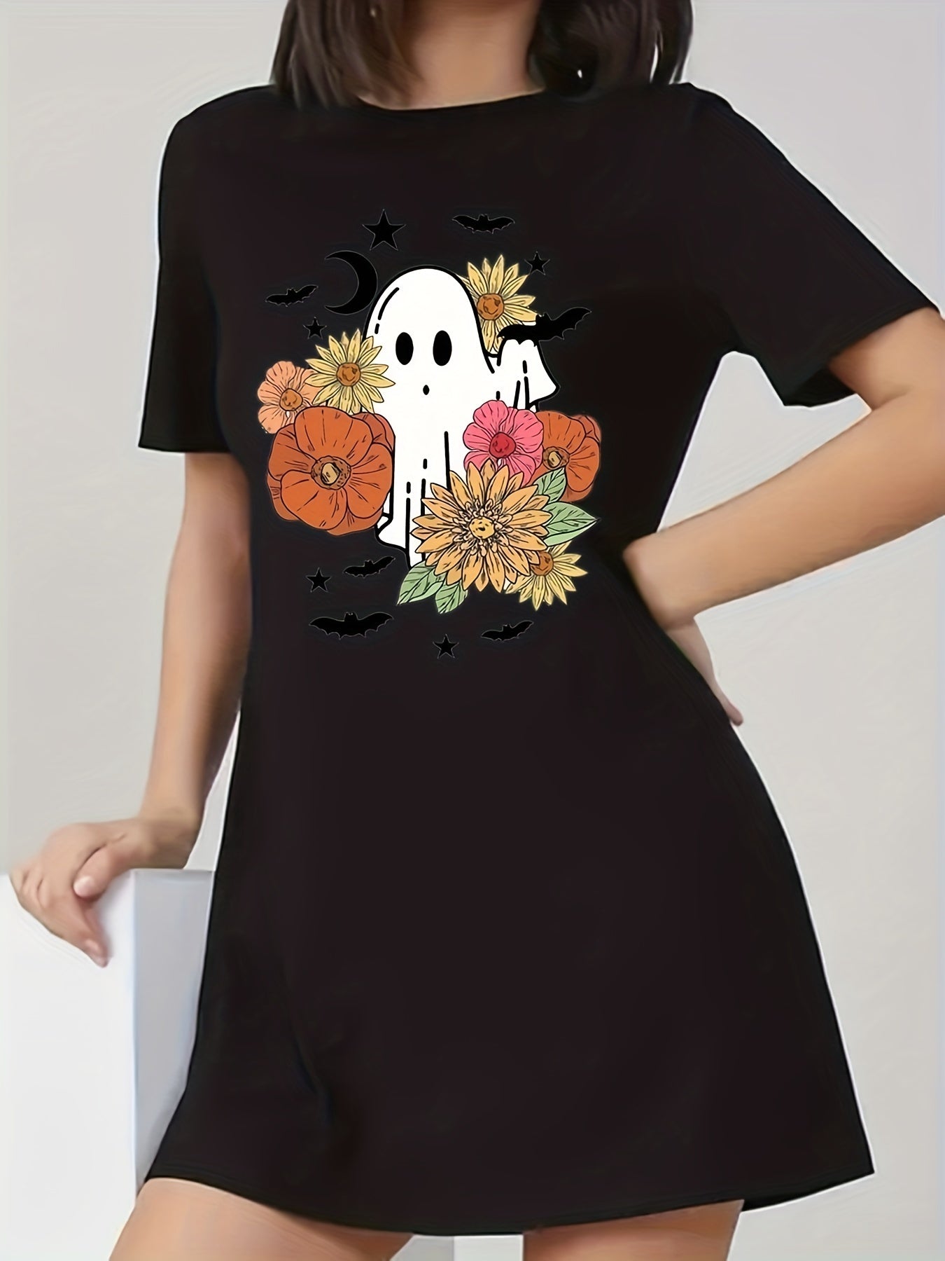  Ghost & Floral Print Short Sleeve Round Neck Tee Dress