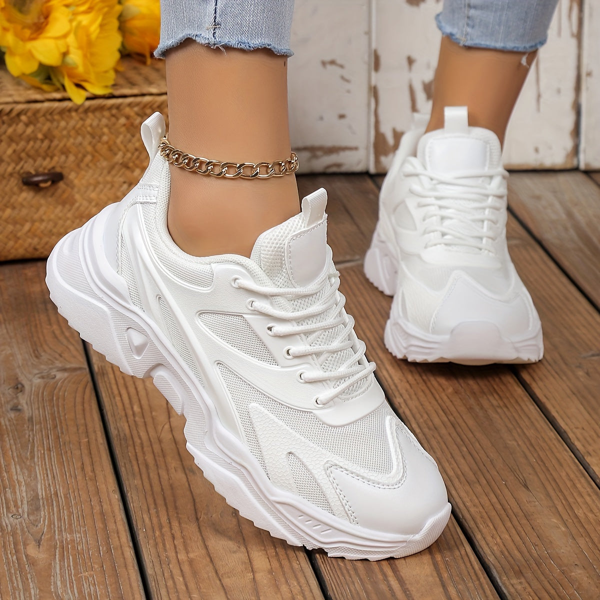 Solid Lightweight Running Shoes Heighten Wear Resistance Non Slip