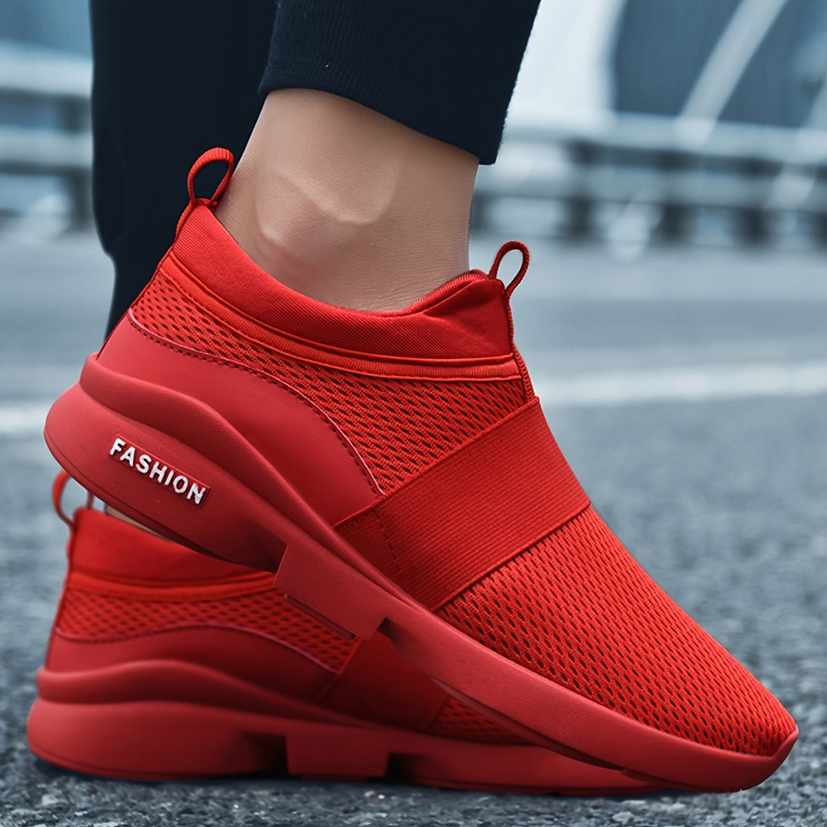 Men's Lightweight Slip On Casual Shoes for Traveling Jogging