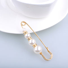 Pearl Brooch Neckline Pin for Skirt Shirt