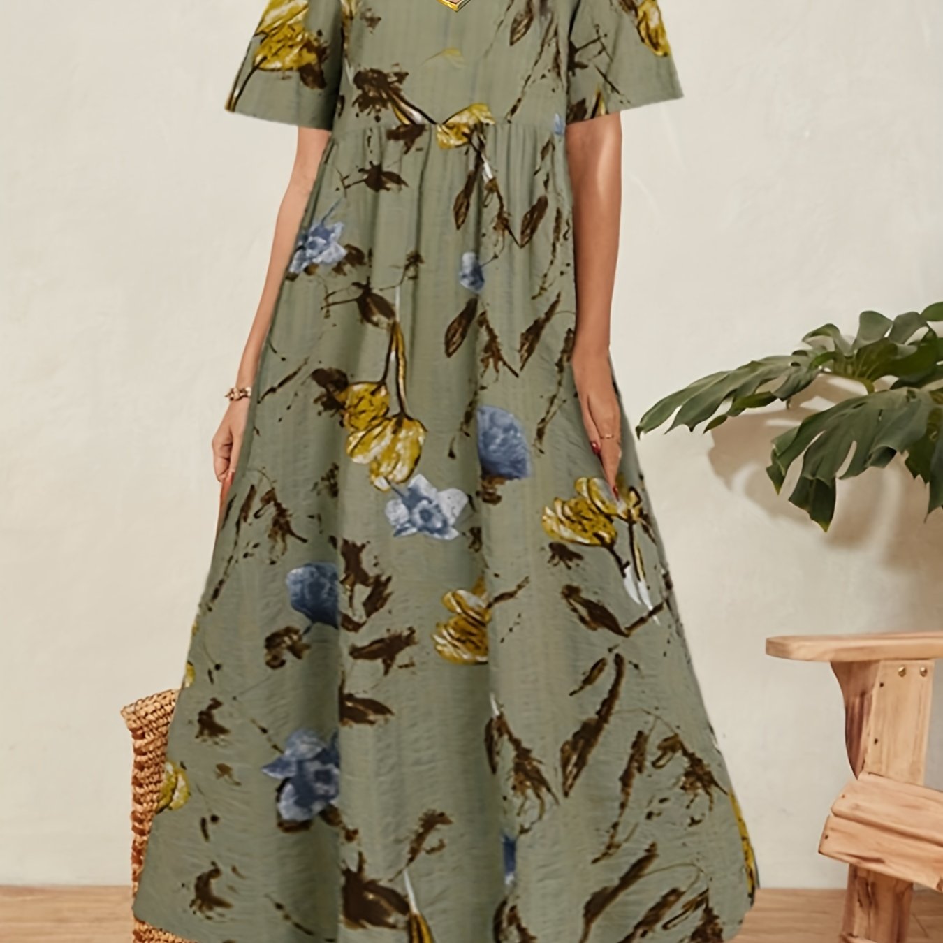  Floral Print V-Neck High Waist Dress
