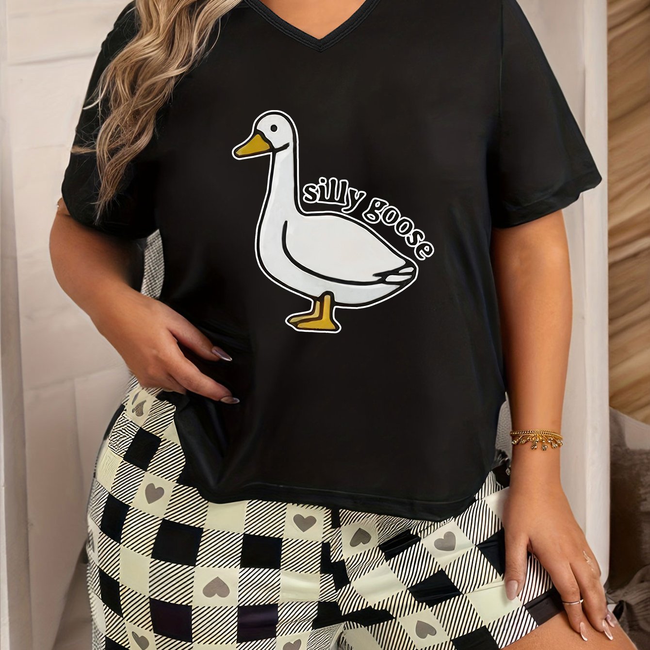 Funny Goose Print V Neck Pajama Top Plus Size Short Sleeve Lounge Tee