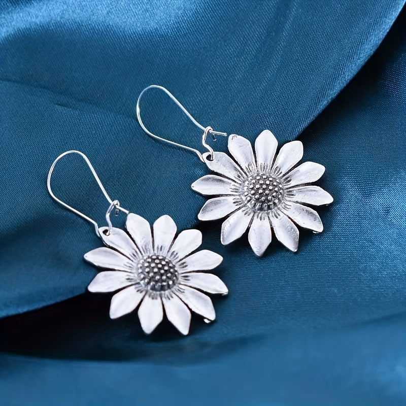 Vintage 3D Sunflower Daisy Earrings for Men and Women
