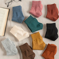 10 Pairs Women's Solid Mid Tube Socks Soft & Comfy Stockings