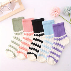 5 Pairs Women's Striped Crew Socks - Comfy & Breathable Stockings