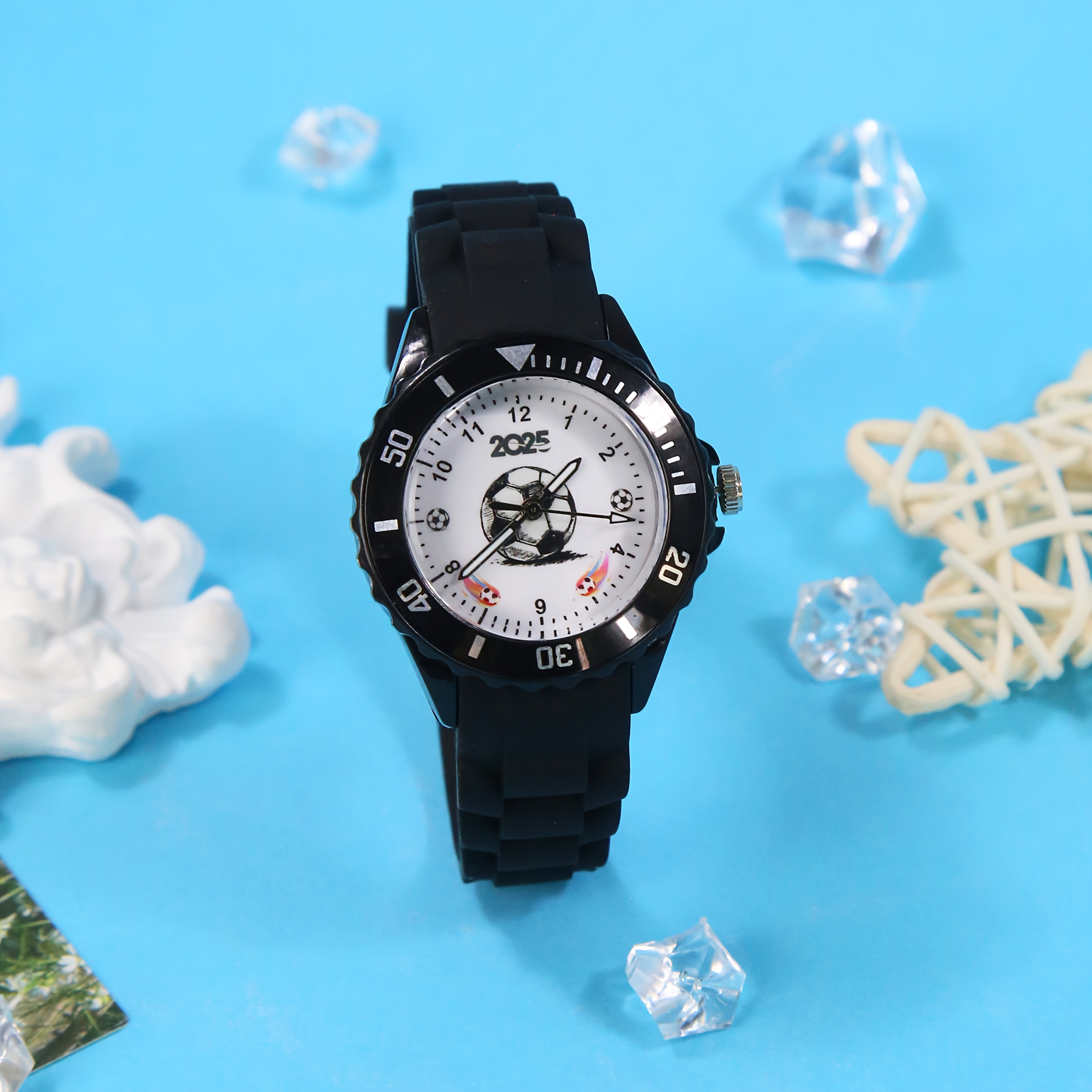 Boys' Sports Quartz Watch with Date Display and Silicone Strap