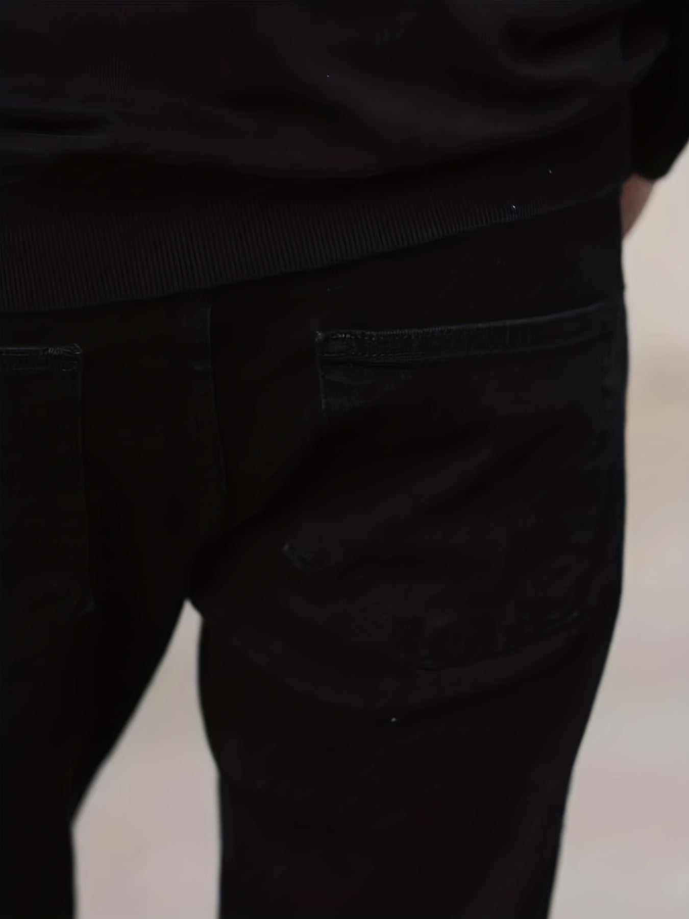 Men's Regular Fit Jeans With Pockets