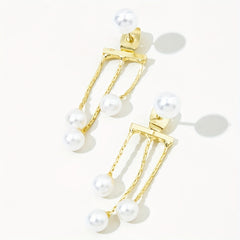 Sexy Style Faux Pearl Decor Stud Earrings Alloy Jewelry