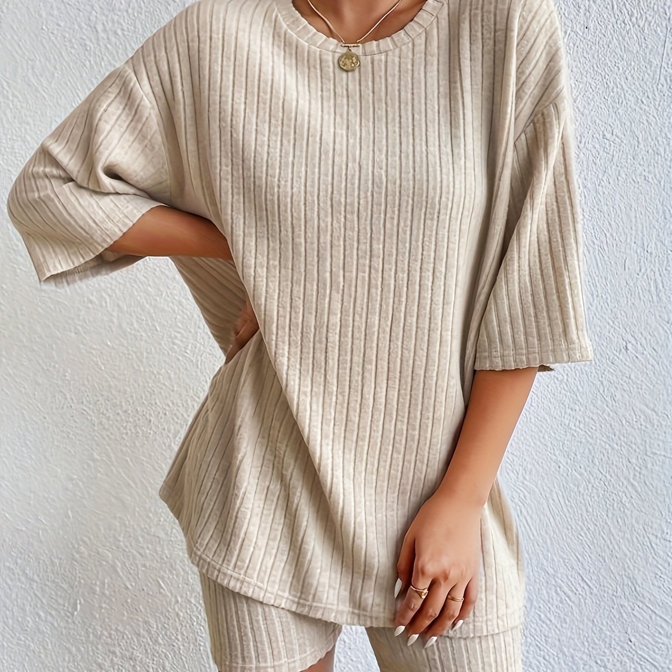  Casual Loungewear Set Short Sleeve Tee & Shorts Pajamas