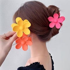 Sweet Matte Hair Claw Clip Flower Hairpin Hair Accessories