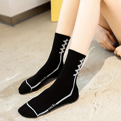 5 Pairs Letter Print Socks Comfy & Breathable Women's Stockings