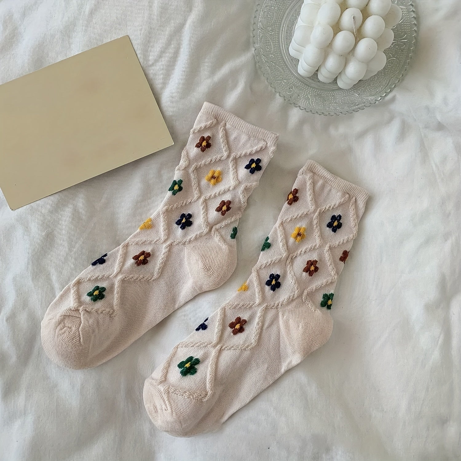 4 Pairs Floral Print Socks Soft Mid Tube Women's Stockings & Hosiery