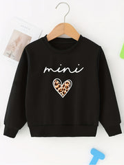 Girls Mini Leopard Heart Print Crew Neck Sweatshirt For Sports Casual Outfit