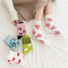 5 Pairs Heart Print Socks Warm & Cozy Women's Stockings Hosiery