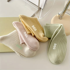 6 Pairs Letter Print Mid Tube Socks Women Stockings & Hosiery