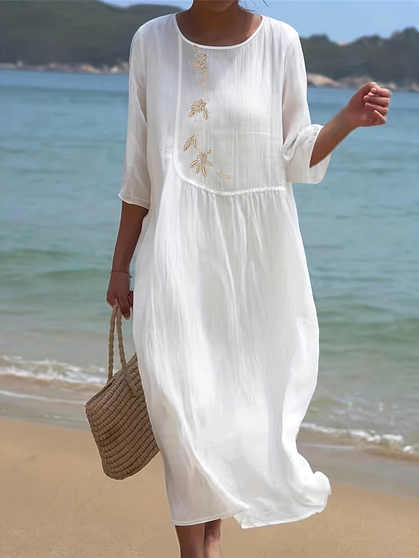  Women's Floral Embroidered Maxi Dress