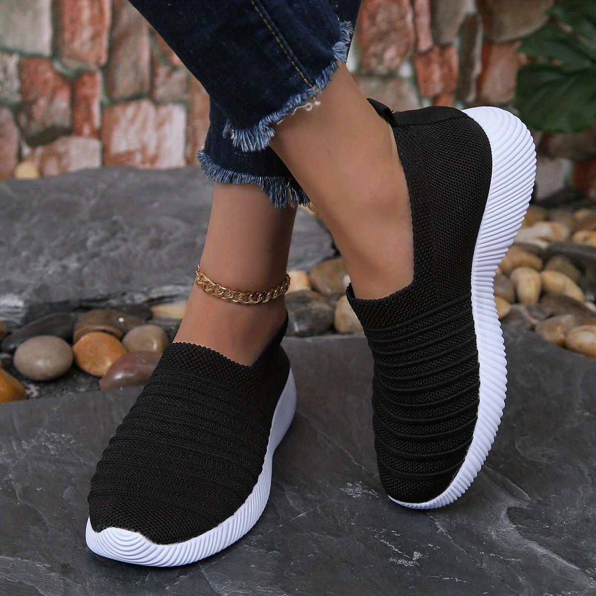 Women's Slip On Casual Sneakers Breathable Outdoor Shoes