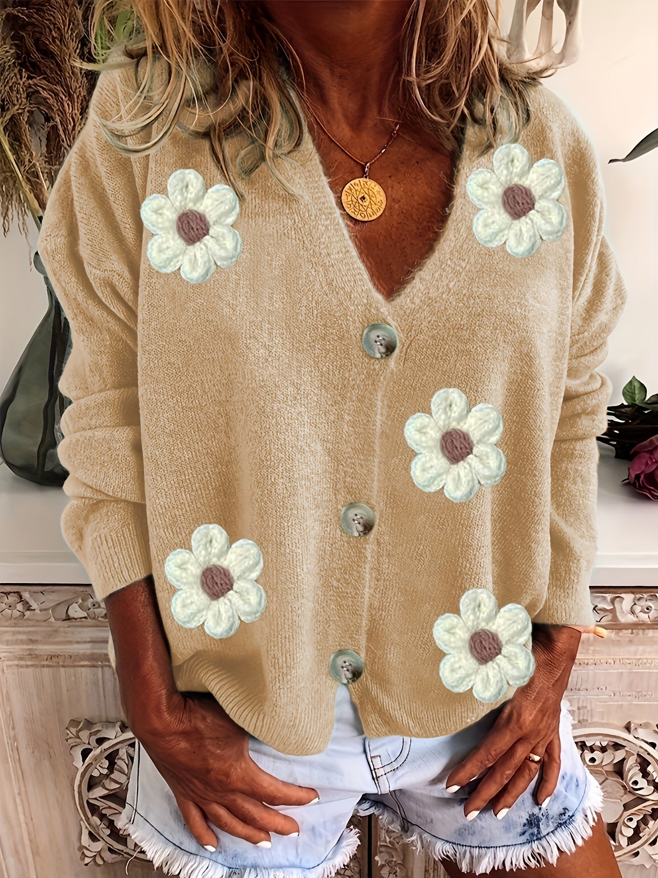  Casual Cardigan Women's Plus Floral Patch Button Decor