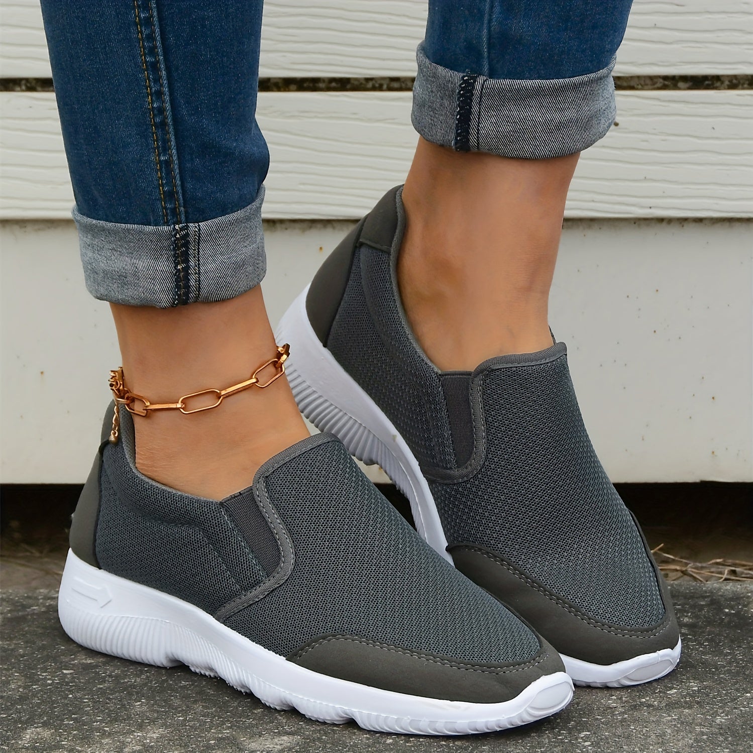 Women's Breathable Mesh Slip On Sports Shoes