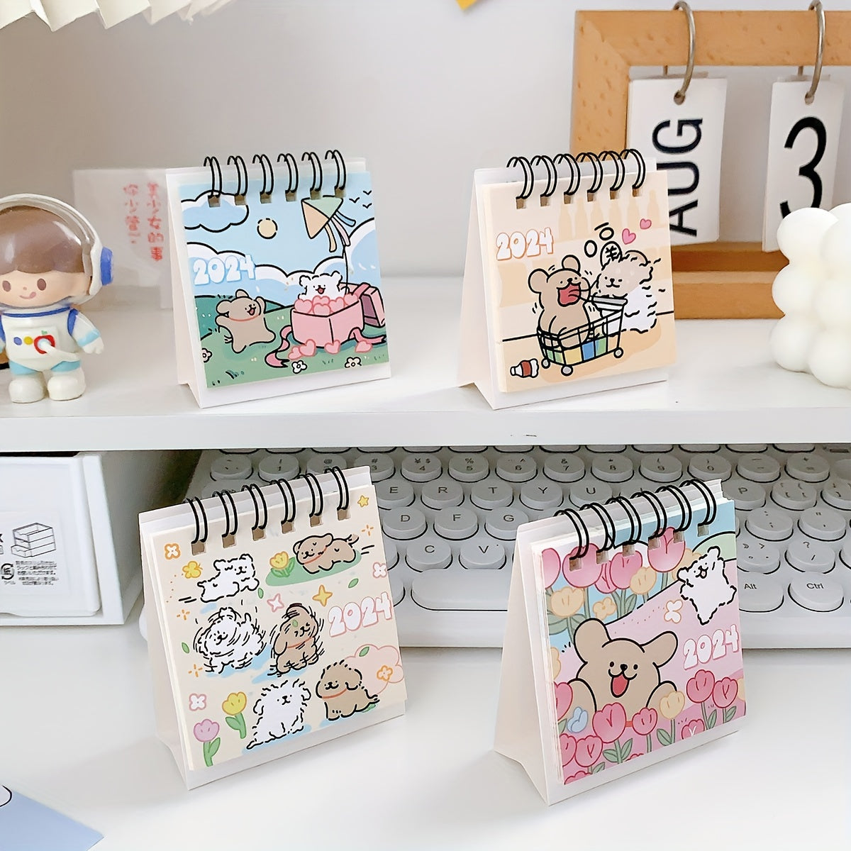 2023 Kawhi Line Small Dog Mini Desktop Calendar