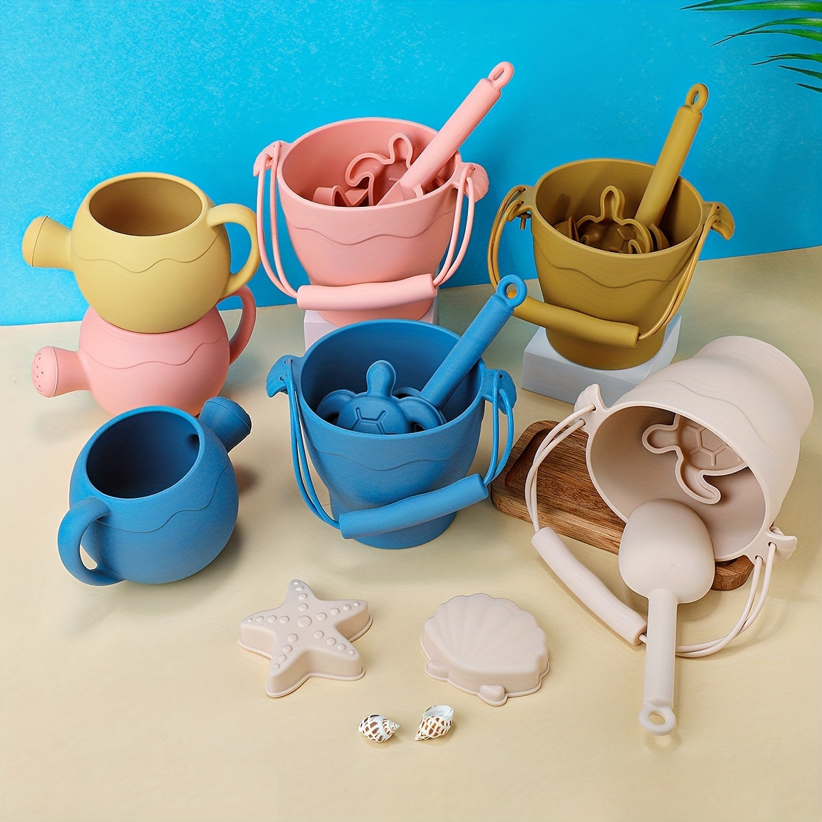 Eco Friendly Kids Beach Toy Set - Spray Bottle, Sand Bucket, Shovel & More