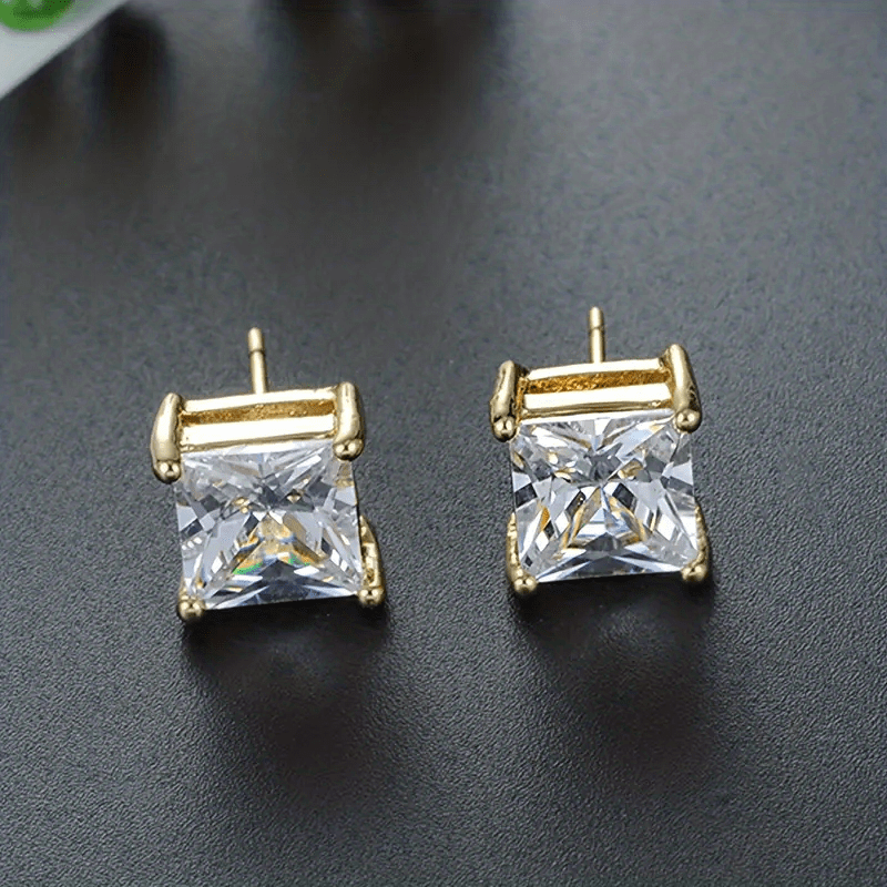 Men's Moissanite Stud Earrings