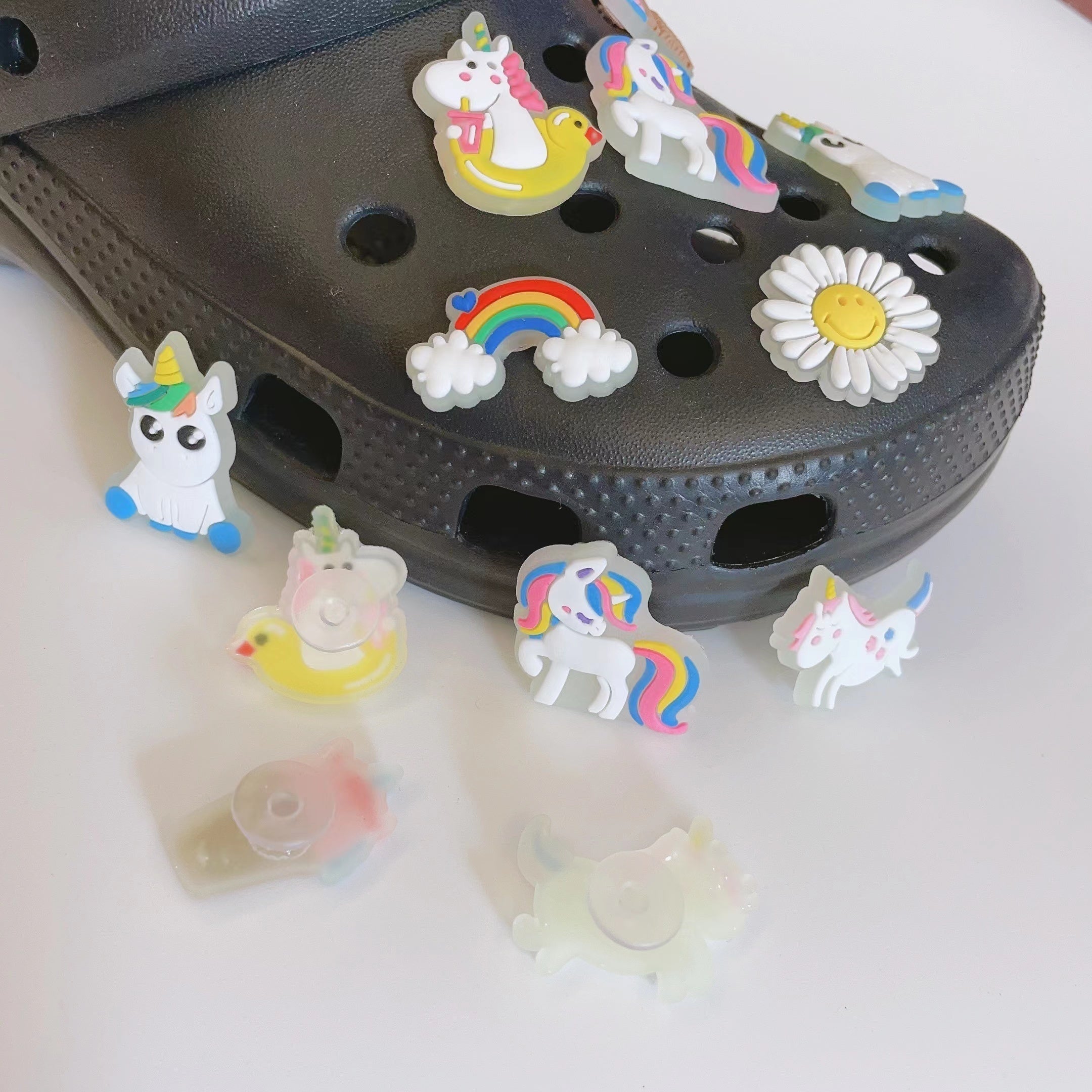 14pcs Rainbow & Unicorn Shoe Charms PVC Anime Sandals Decoration