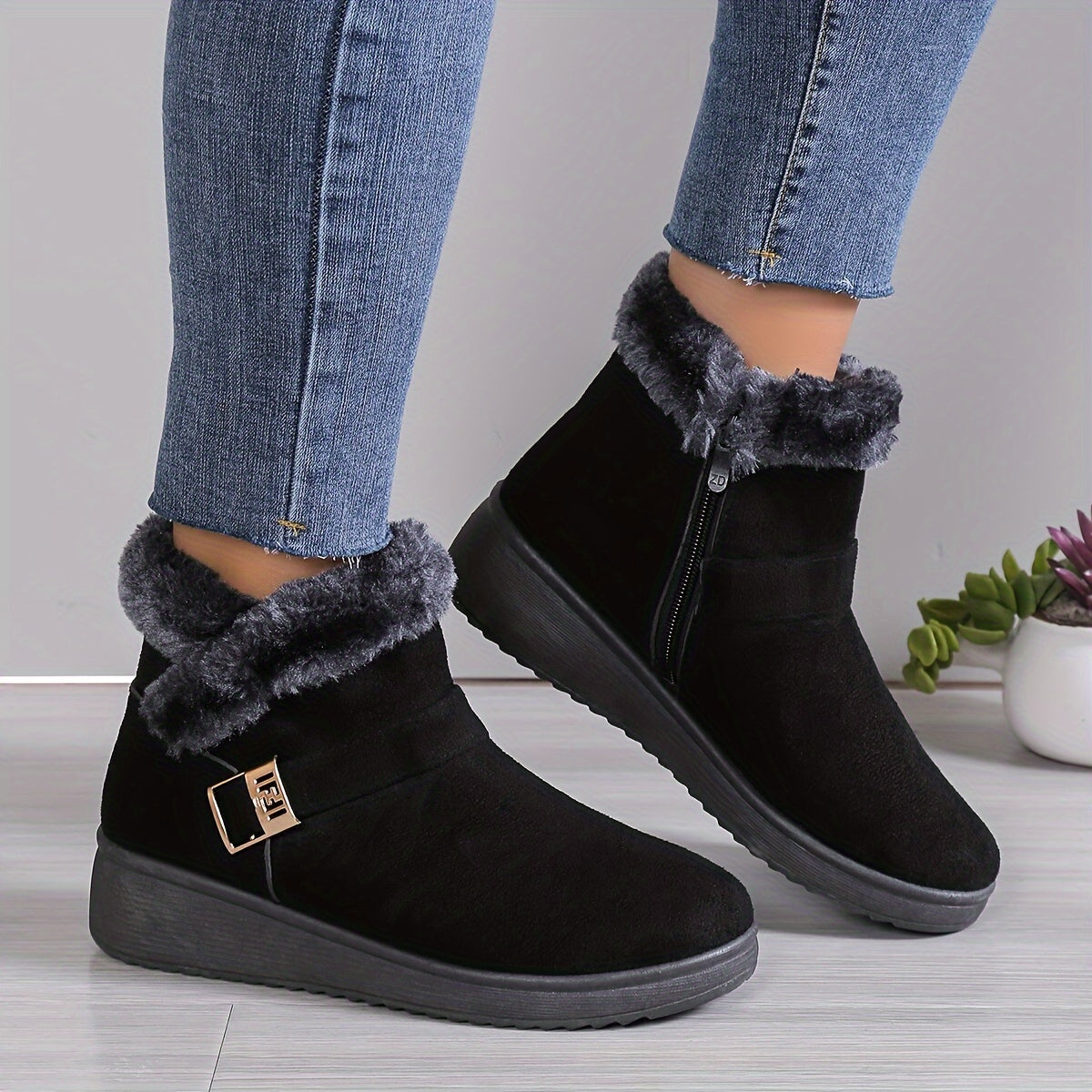Women's Warm Faux Fur Ankle Boots Suede Round Toe Zipper Snow Boots