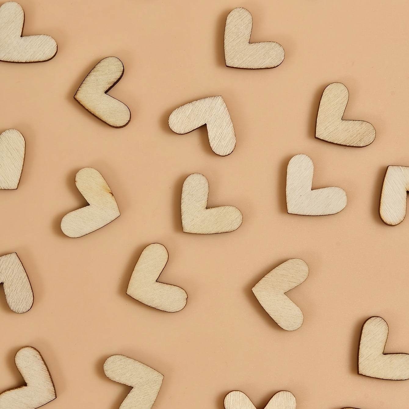 100pcs Wooden Peach Heart Shaped Desktop Decoration Wedding Art Craft