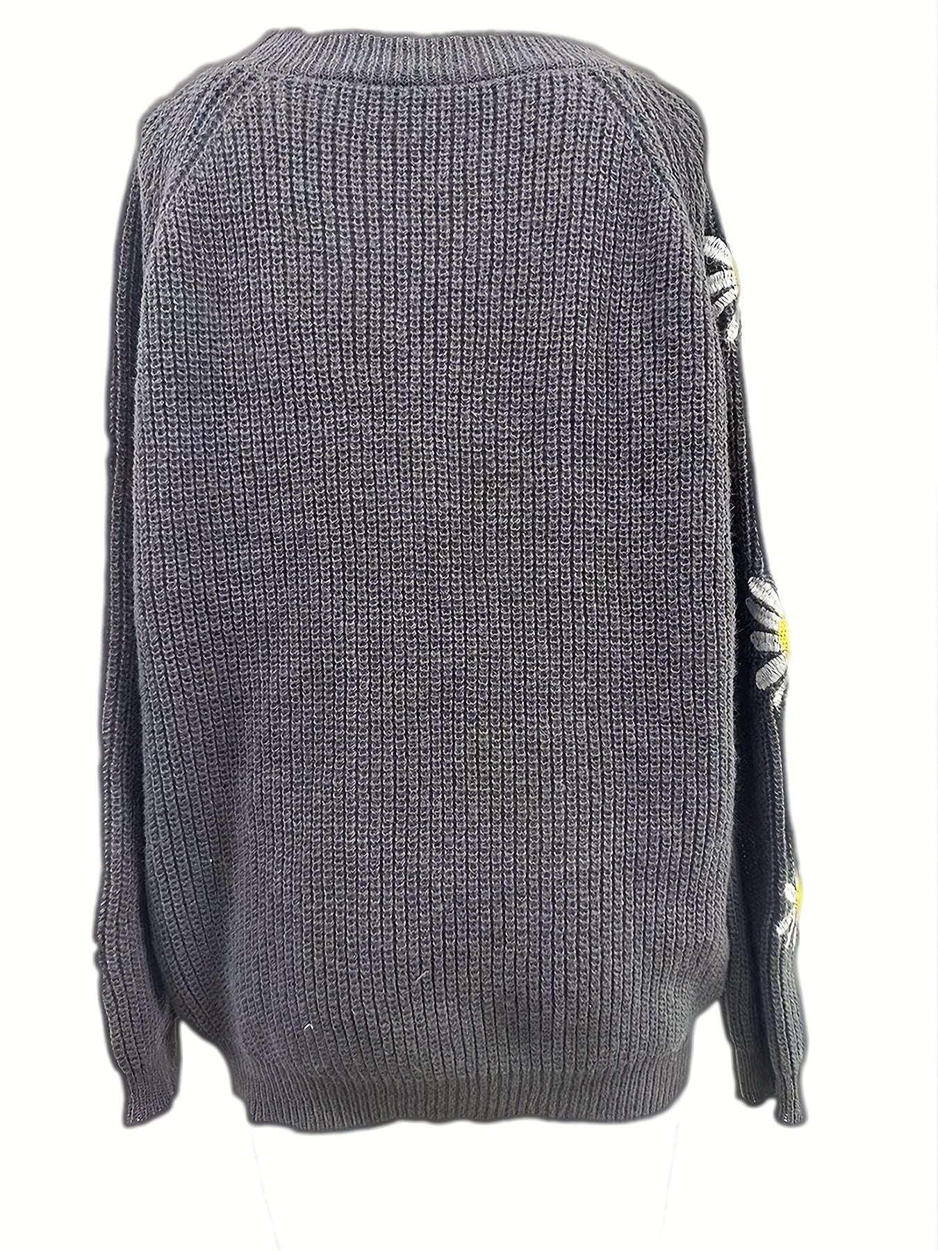 Floral Embroidery Casual Sweater