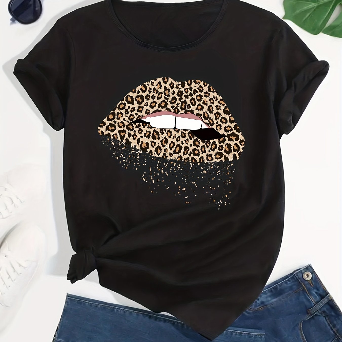 Leopard Print Lips Graphic Sports T Shirt for Women