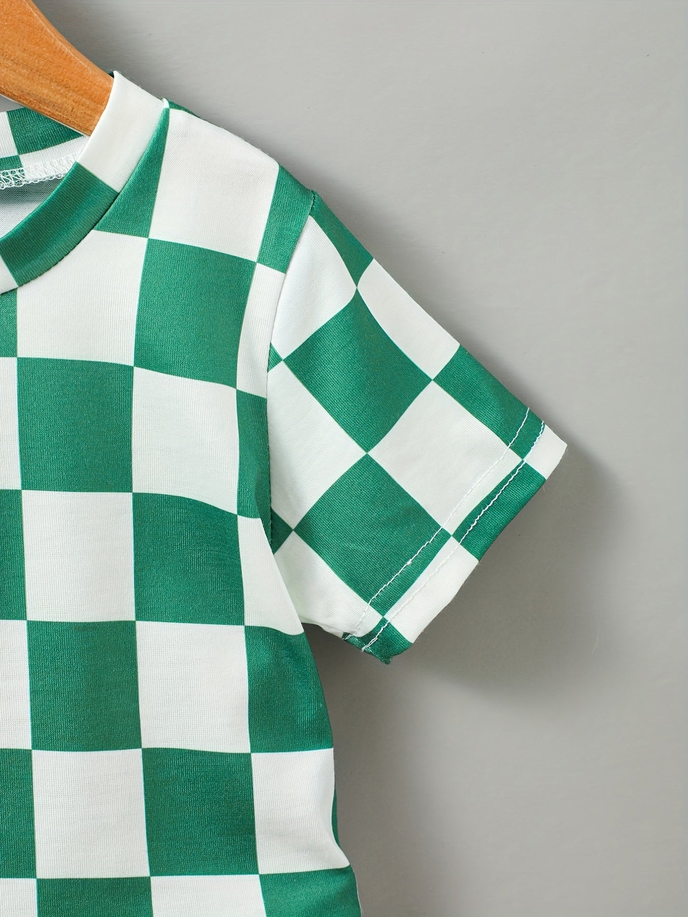 2pcs Boys Teen Checkerboard T-shirt & Shorts Set for Summer