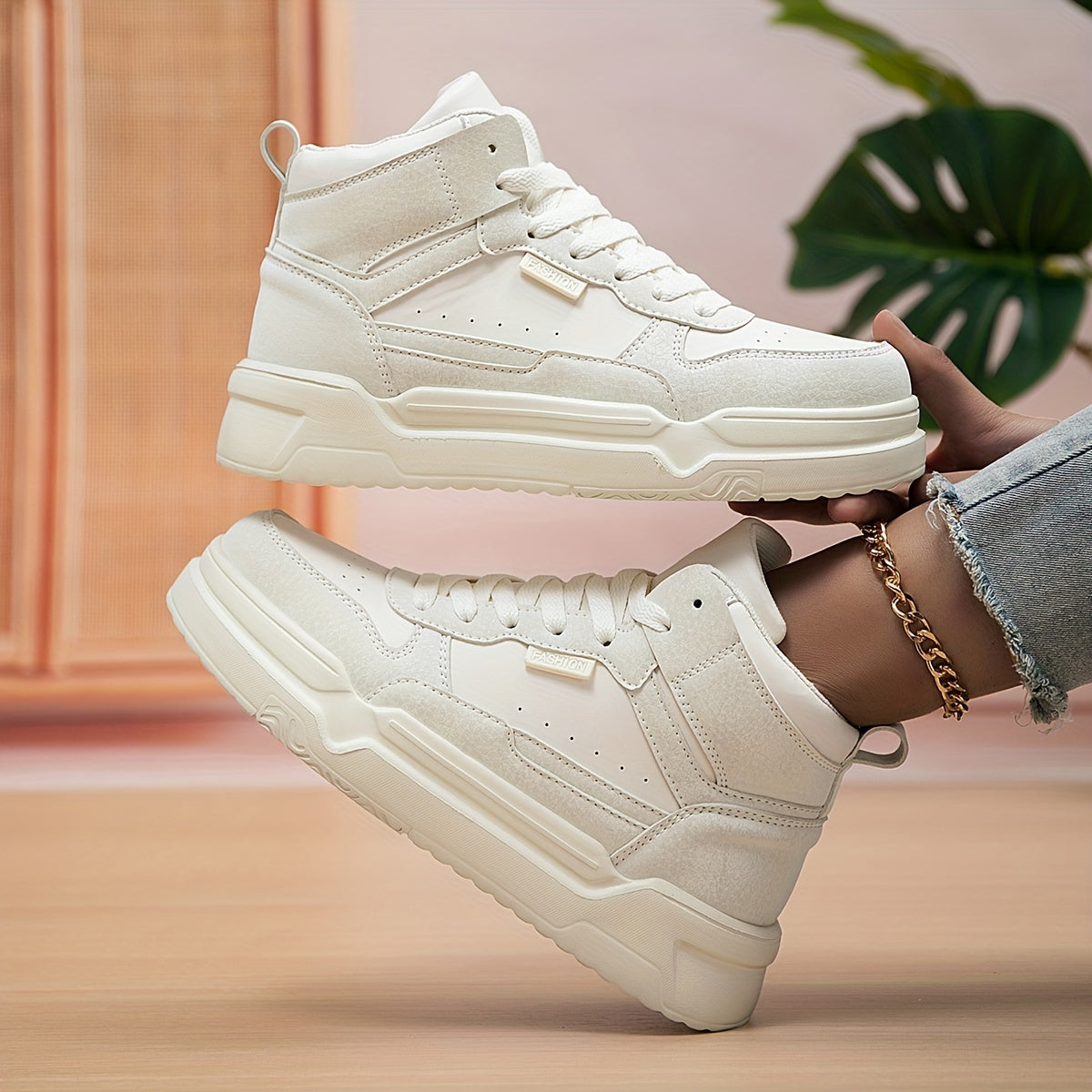 Women's Faux Leather Chunky Sneakers for Outdoor Sports