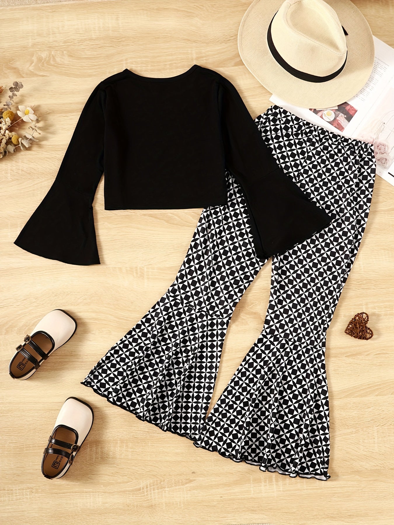 Girls 2 Pack Long Sleeve Top & Geometric Flare Pants