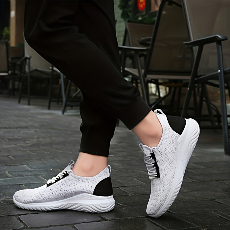 Breathable Lightweight Outdoor Sneakers Casual Versatile
