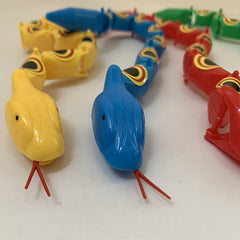 Retro Jointed Twister Toy Plastic Snake Novelty Gag Gift