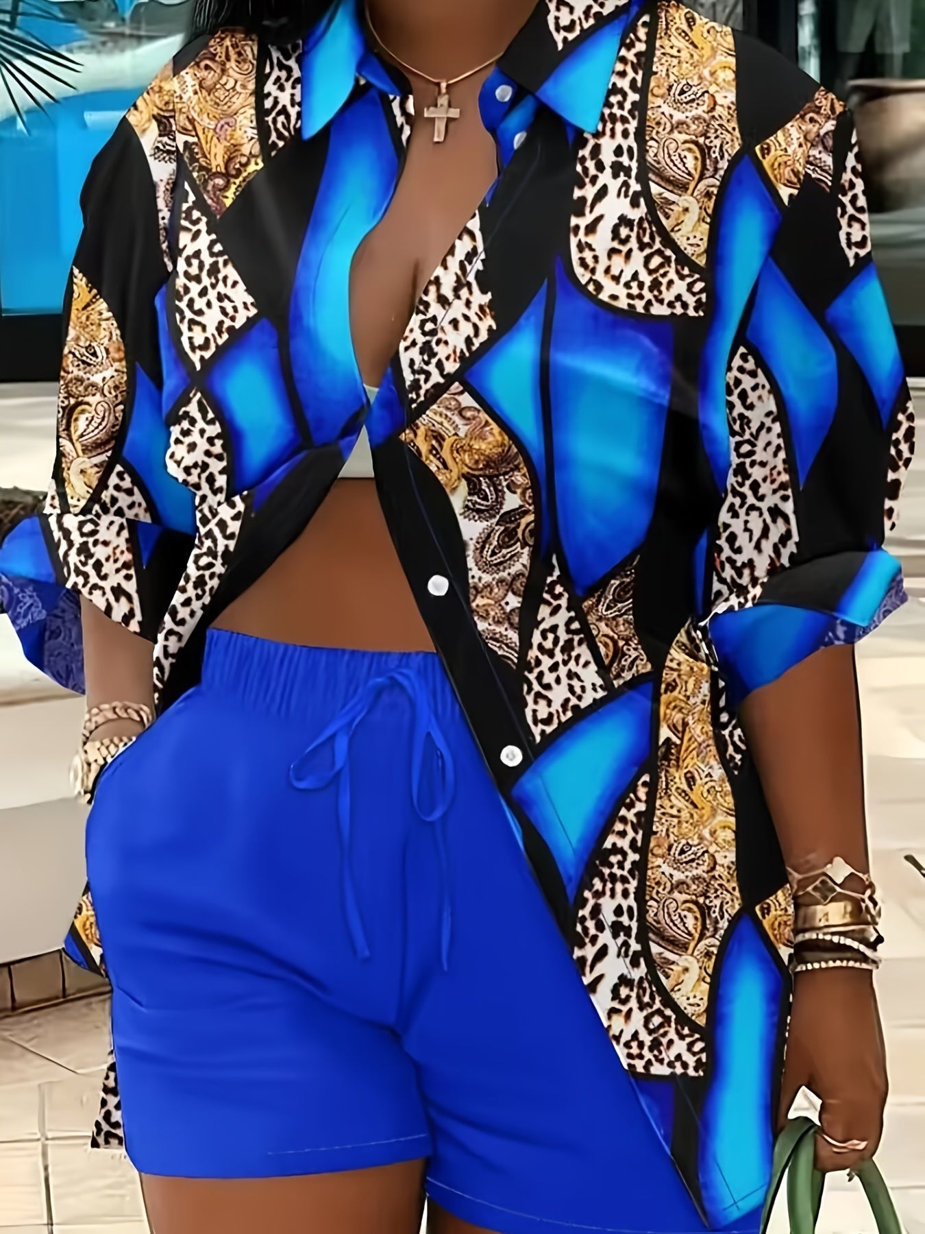  Colorblock Leopard Print Blouse & Shorts 2 Piece Set
